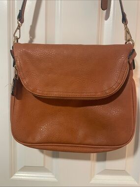 Everyday Cognac Leather Crossbody Bag